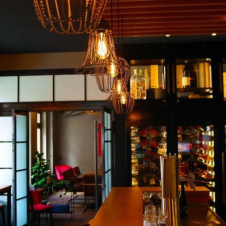 Alexxanders Hotel & Boardinghouse, Restaurant ケムニッツ エクステリア 写真
