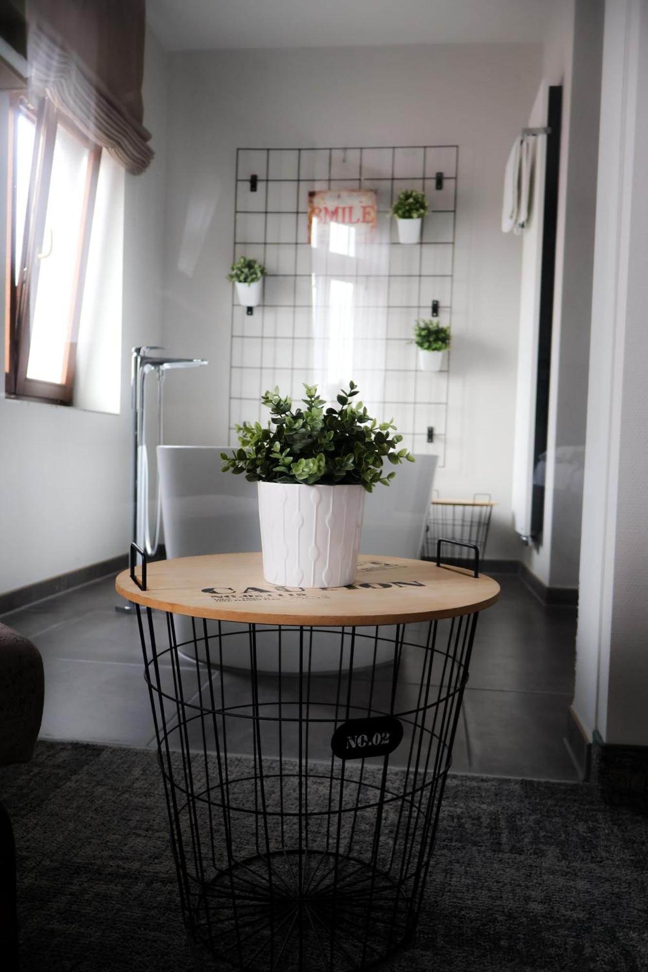 Alexxanders Hotel & Boardinghouse, Restaurant ケムニッツ 部屋 写真