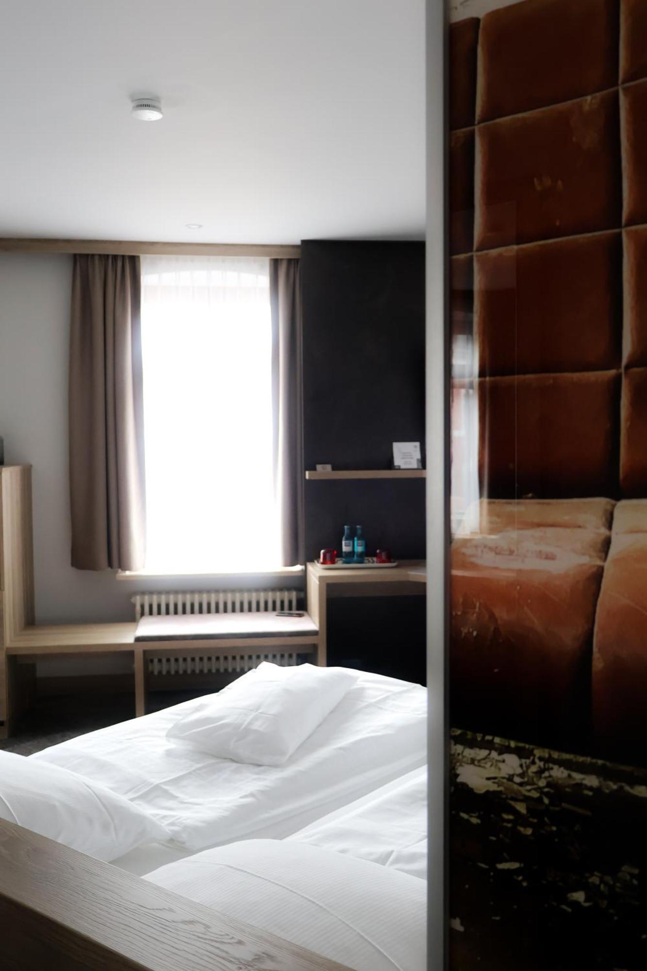 Alexxanders Hotel & Boardinghouse, Restaurant ケムニッツ 部屋 写真