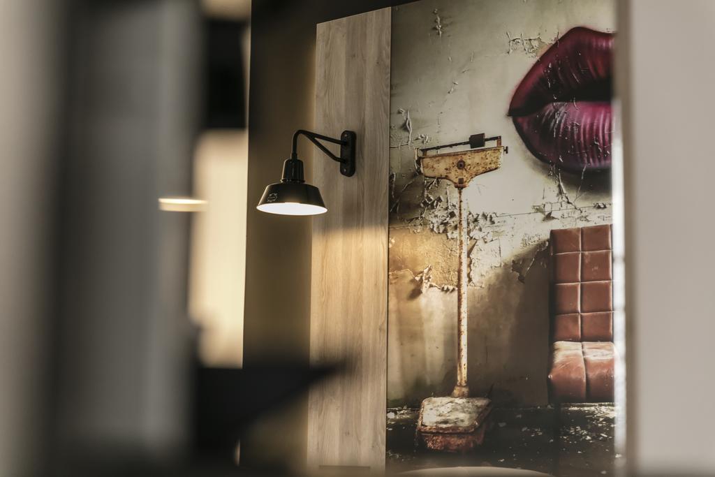 Alexxanders Hotel & Boardinghouse, Restaurant ケムニッツ エクステリア 写真